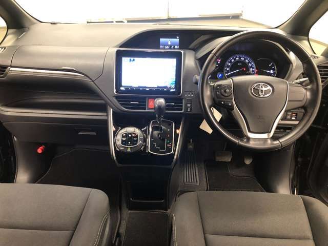 Toyota ESQUIRE 2015-04 16762-4