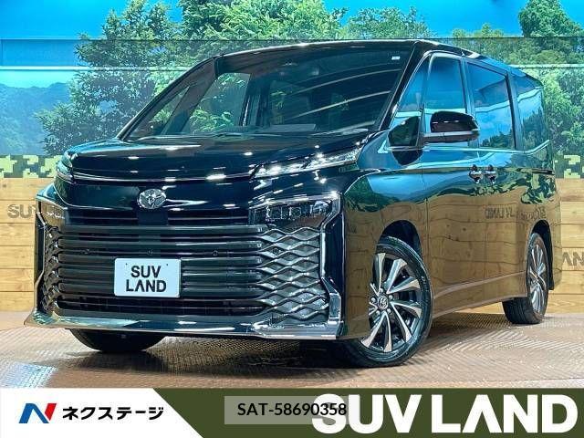 Toyota VOXY 2023-04 313585-0