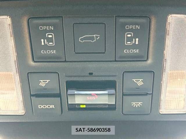Toyota VOXY 2023-04 313585-5