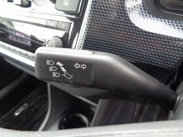 VolksWagen UP! 2017-12 13162-22