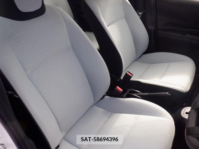 Toyota AQUA 2018-11 204709-14