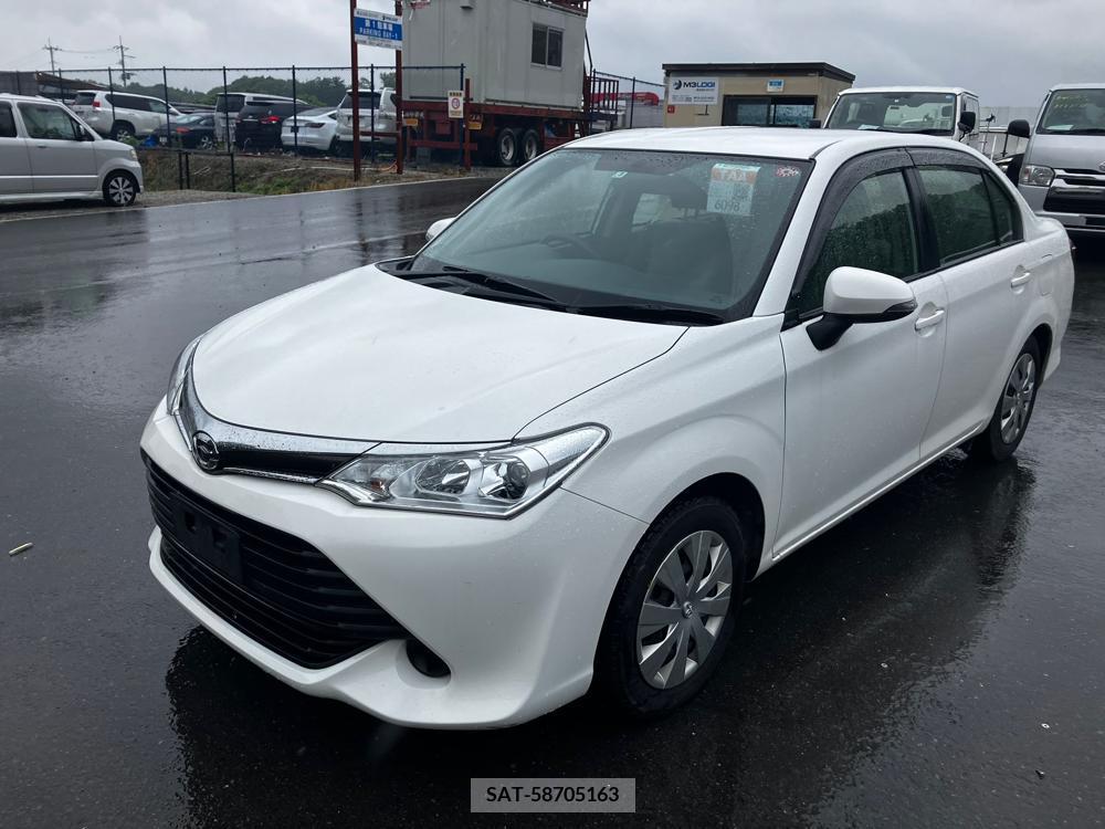 Toyota COROLLA AXIO 2017-03 258480-1