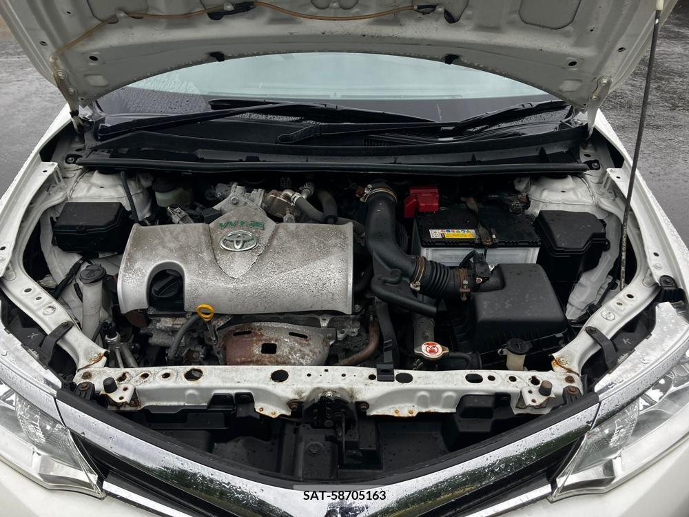 Toyota COROLLA AXIO 2017-03 258480-24