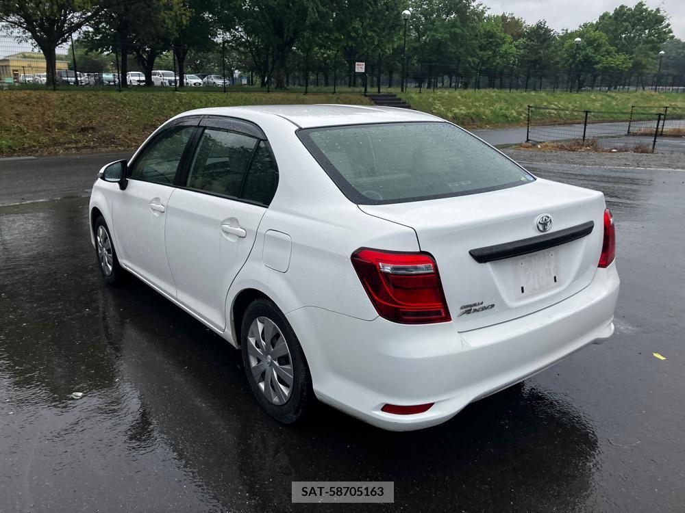 Toyota COROLLA AXIO 2017-03 258480-3