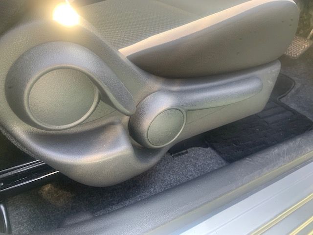 Nissan NOTE 2017-02 196242-22