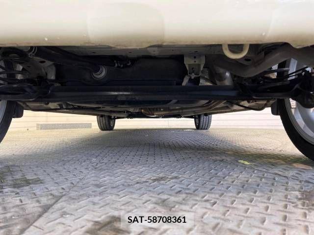 Suzuki SPACIA 2018-07 211417-19