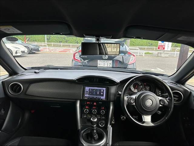 Toyota 86 2017-03 21155-1