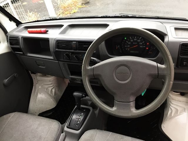 Nissan CLIPPER TRUCK 2007-11 181563-1