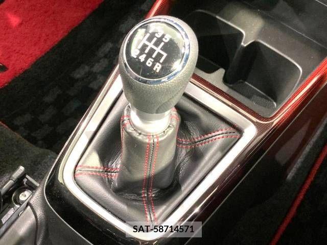 Suzuki SWIFT 2023-05 211883-2