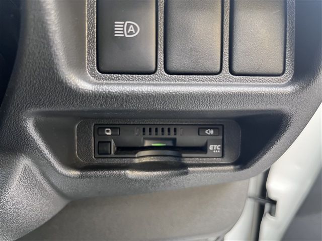 Toyota HIACE VAN 2021-03 14603-19