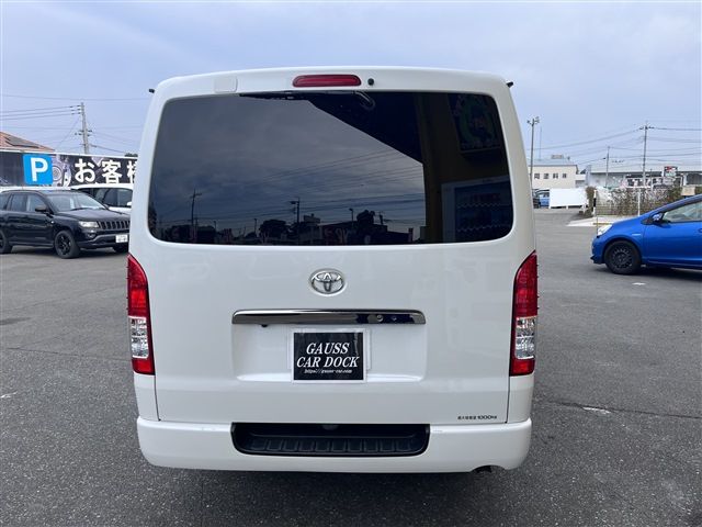 Toyota HIACE VAN 2021-03 14603-3