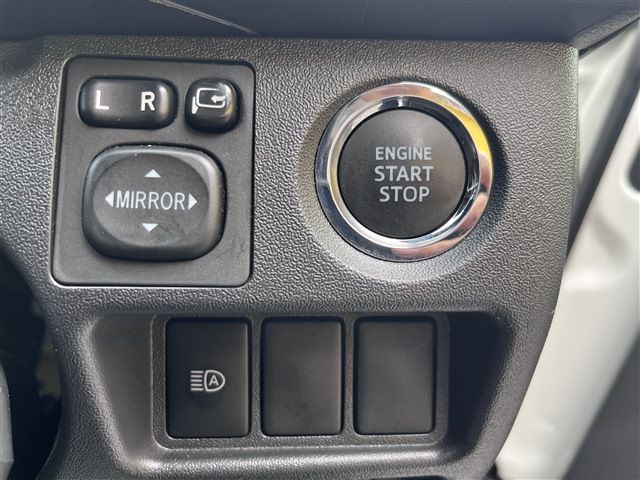 Toyota HIACE VAN 2021-03 14603-17
