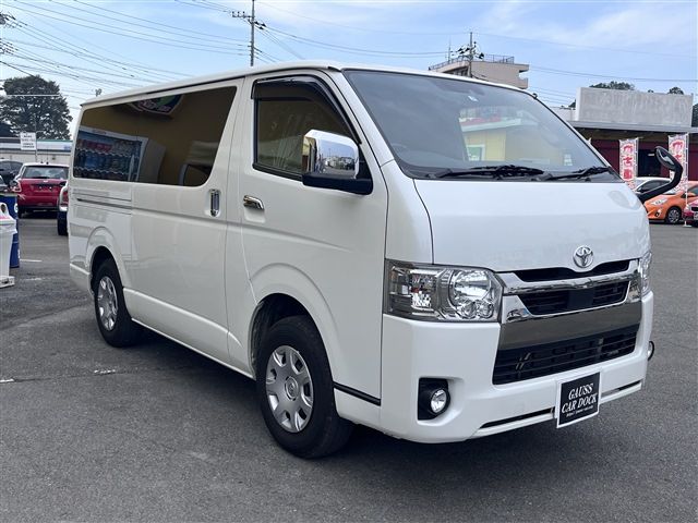 Toyota HIACE VAN 2021-03 14603-1