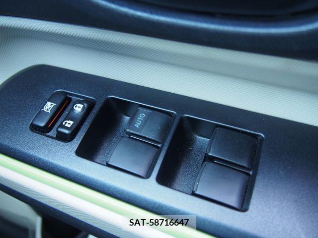 Toyota AQUA 2014-04 348193-14