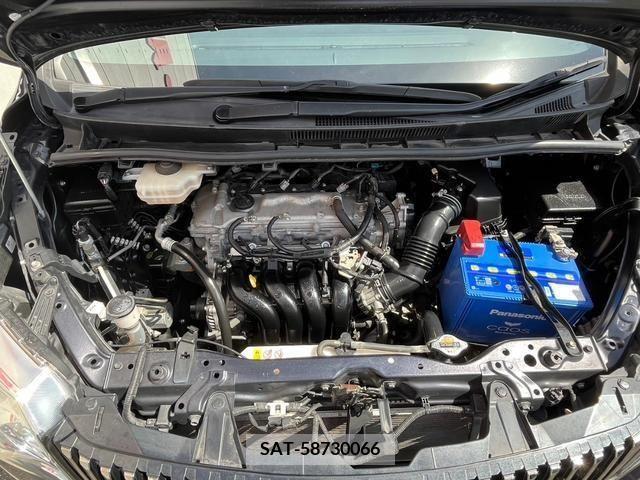Toyota ESQUIRE 2017-08 359785-20