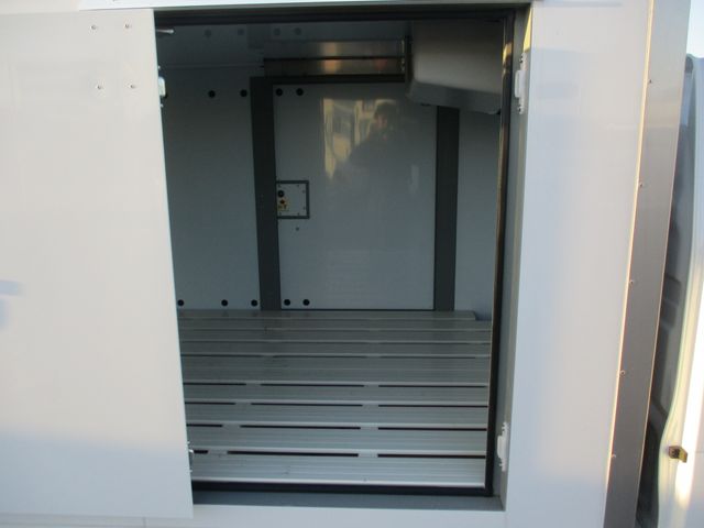 Suzuki CARRY TRUCK 2023-07 28197-24