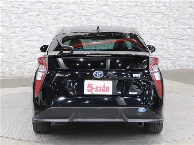Toyota PRIUS 2016-01 28075-7