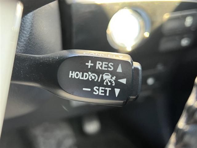 Toyota PRIUS 2016-01 28075-12