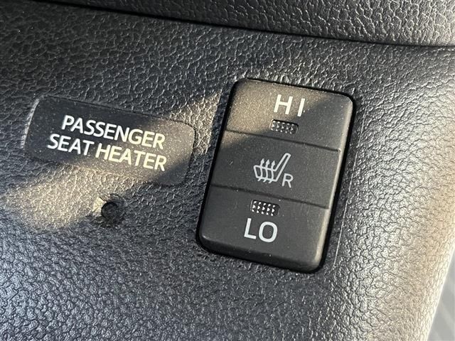 Toyota PRIUS 2016-01 28075-17