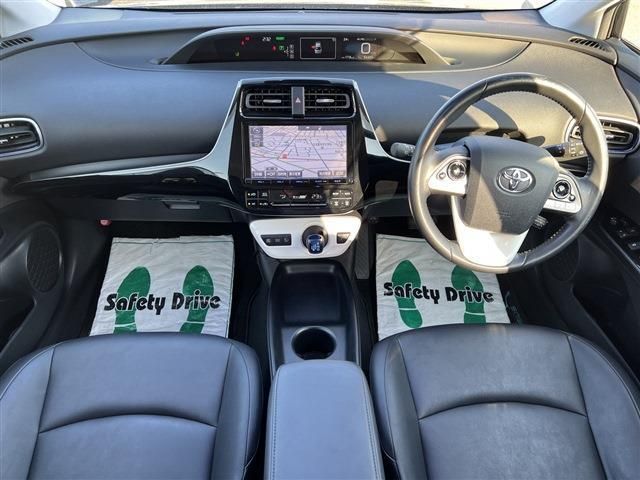 Toyota PRIUS 2016-01 28075-10