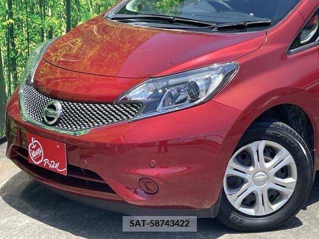 Nissan NOTE 2015-10 379217-1