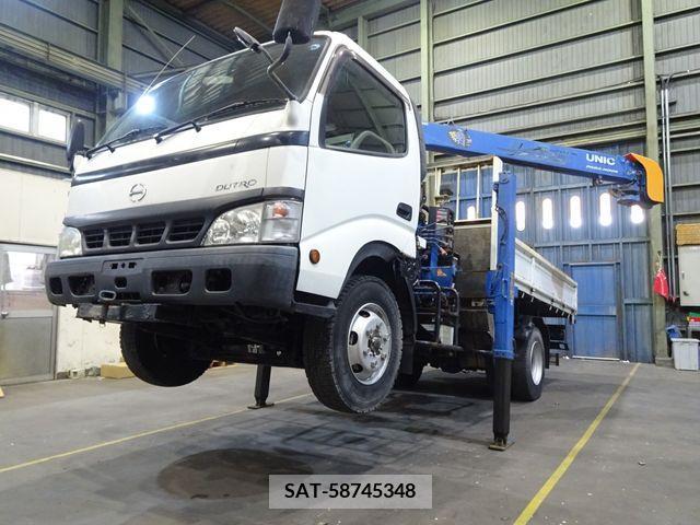 Hino DUTRO 2003-09 204389-0