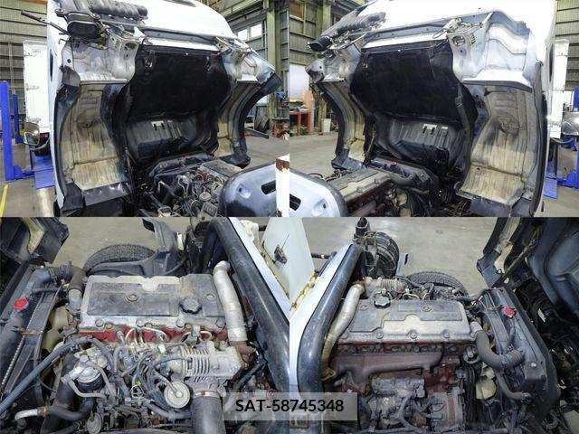 Hino DUTRO 2003-09 204389-17