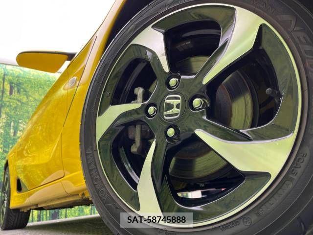 Honda S660 2016-05 211695-14