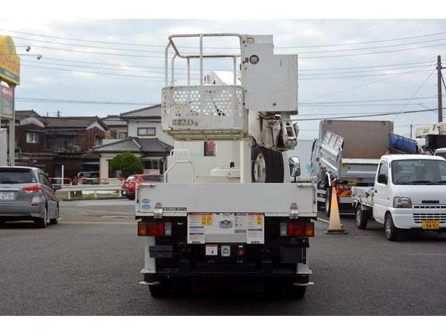 Isuzu ELF TRUCK 2015-05 22213-3