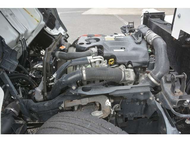 Isuzu ELF TRUCK 2015-05 22213-12