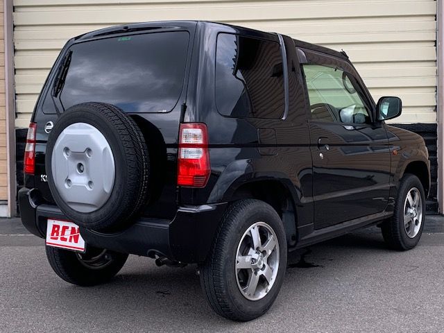 Nissan KIX 2012-07 6885-8