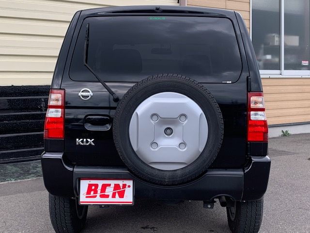 Nissan KIX 2012-07 6885-18