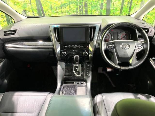 Toyota ALPHARD 2020-06 193877-1