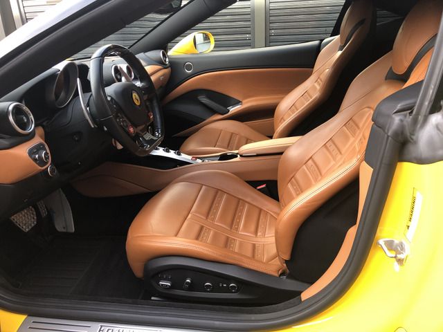 Ferrari California 2016-06 15641-2