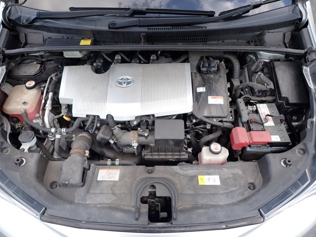 Toyota PRIUS 2016-11 193773-24