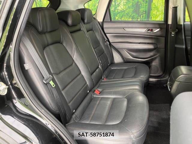 Mazda CX-5 2017-11 223526-9