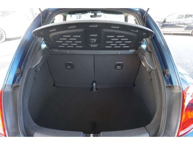 VolksWagen THE BEETLE 2018-11 4361-18