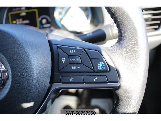 Nissan LEAF 2018-11 372707-3