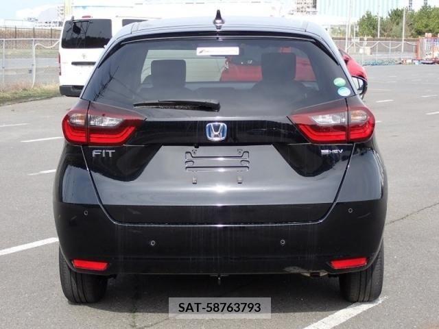 Honda FIT 2021-01 330399-6