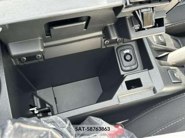 Daihatsu COPEN 2021-05 357973-11