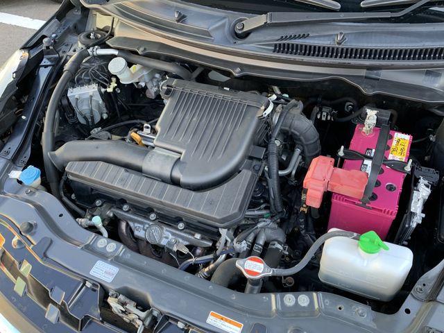 Suzuki SWIFT 2014-10 13700-29