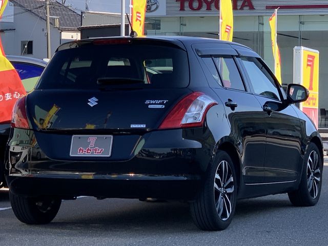 Suzuki SWIFT 2014-10 13700-2