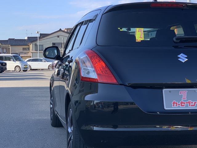 Suzuki SWIFT 2014-10 13700-26