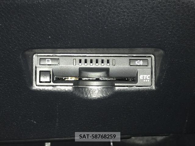 Toyota C-HR 2021-03 265953-20