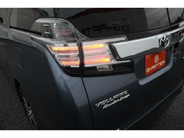 Toyota VELLFIRE 2016-06 183926-7