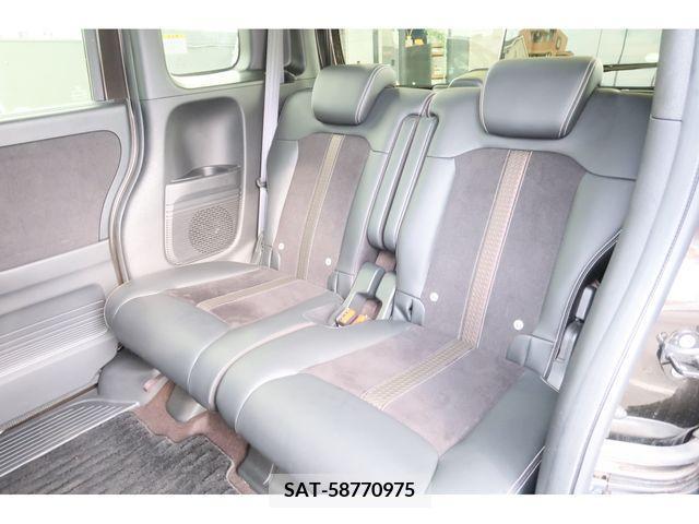 Honda N BOX CUSTOM 2017-10 364894-27