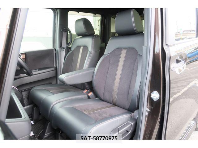 Honda N BOX CUSTOM 2017-10 364894-25