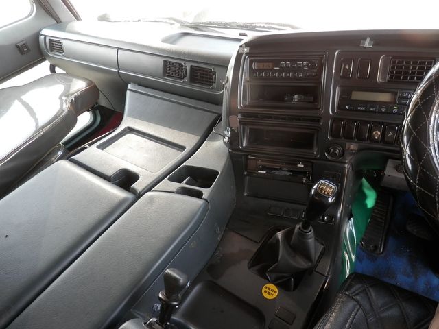 Nissan BIG THUMB 2005-03 1309-27