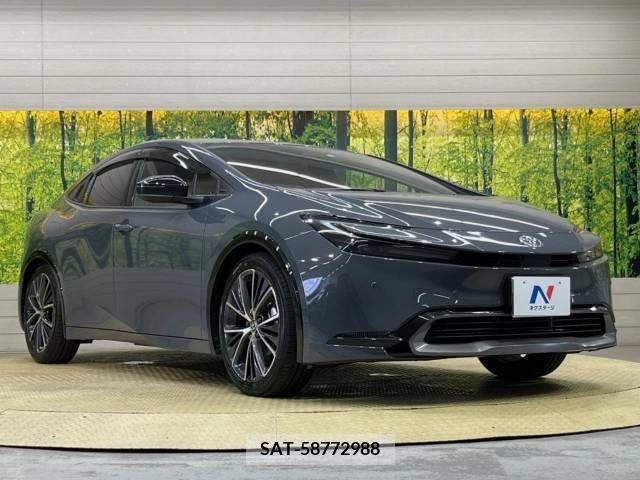 Toyota PRIUS 2023-05 281992-16