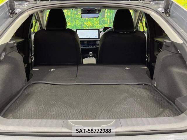 Toyota PRIUS 2023-05 281992-10